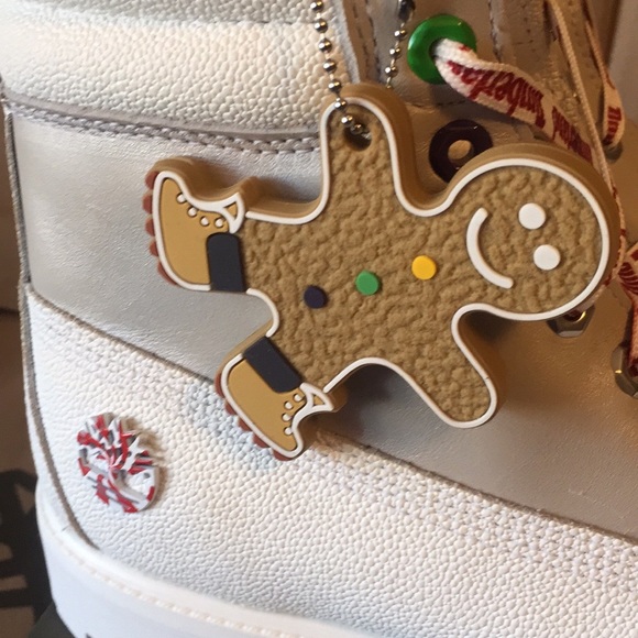 gingerbread timberlands